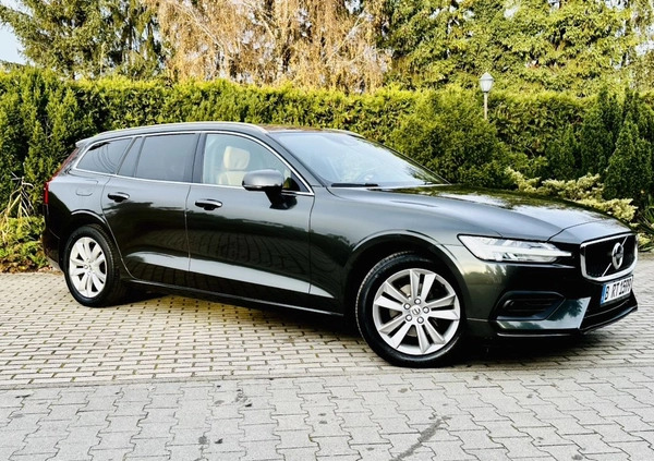 Volvo V60 cena 84400 przebieg: 117890, rok produkcji 2018 z Żukowo małe 781